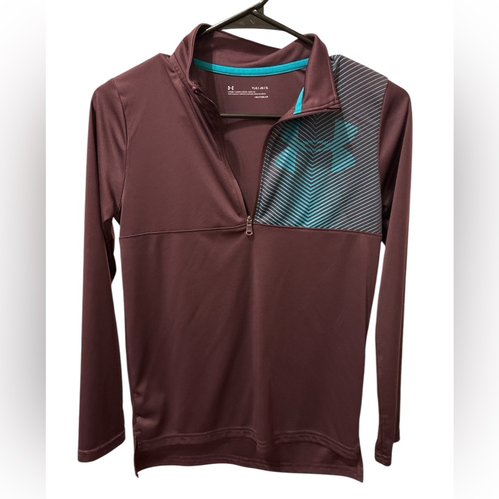 EUC under Armour 1/4 zip HEATGEAR shirt